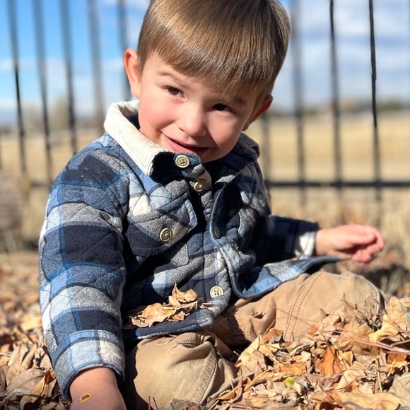 GAP Baby Blue Flannel Plaid Shirt Jacket/Shacket - Picture 2 of 8